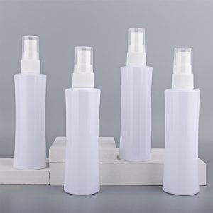 Flat shoulder bottle