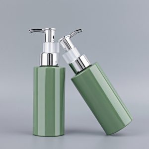 Flat shoulder bottle