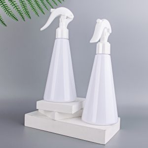 Flat shoulder bottle