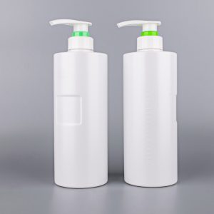 Flat shoulder bottle
