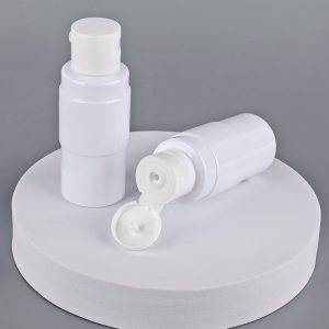 Flat shoulder bottle